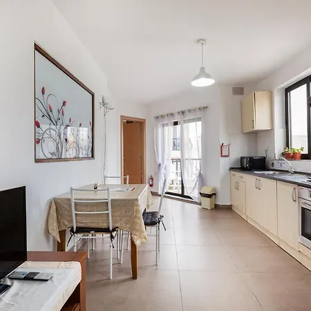 Corner View 아파트 세인트폴스베이