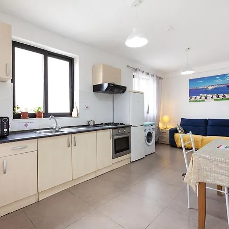 Corner View Apartment