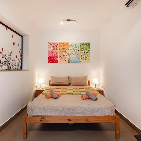 Corner View * St. Paul's Bay