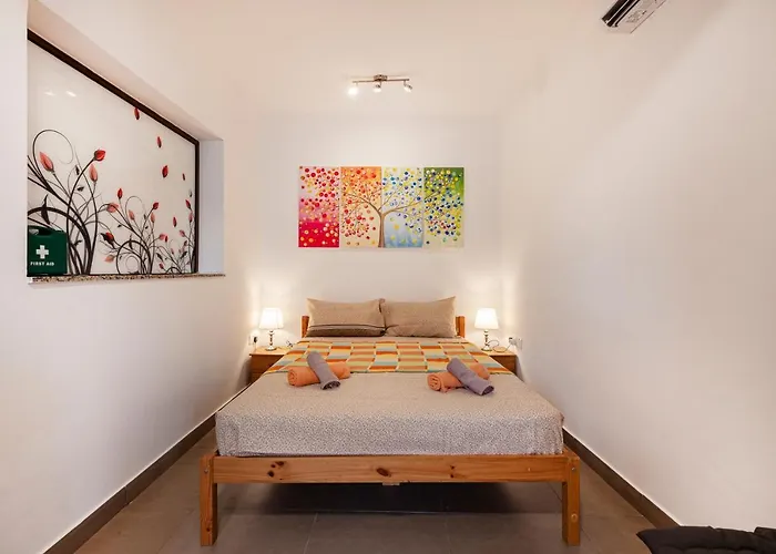 Corner View * St. Paul's Bay