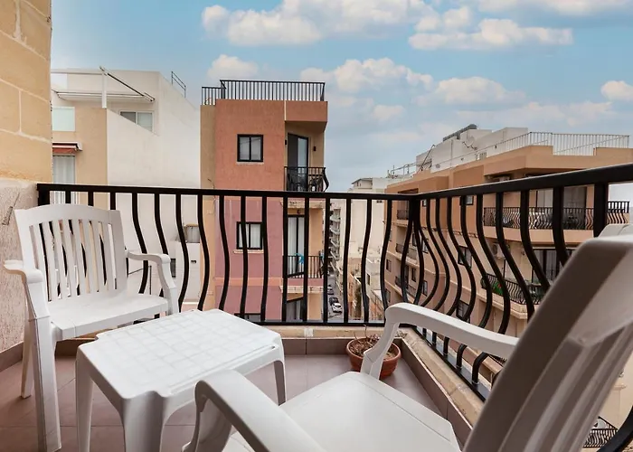 Corner View * St. Paul's Bay